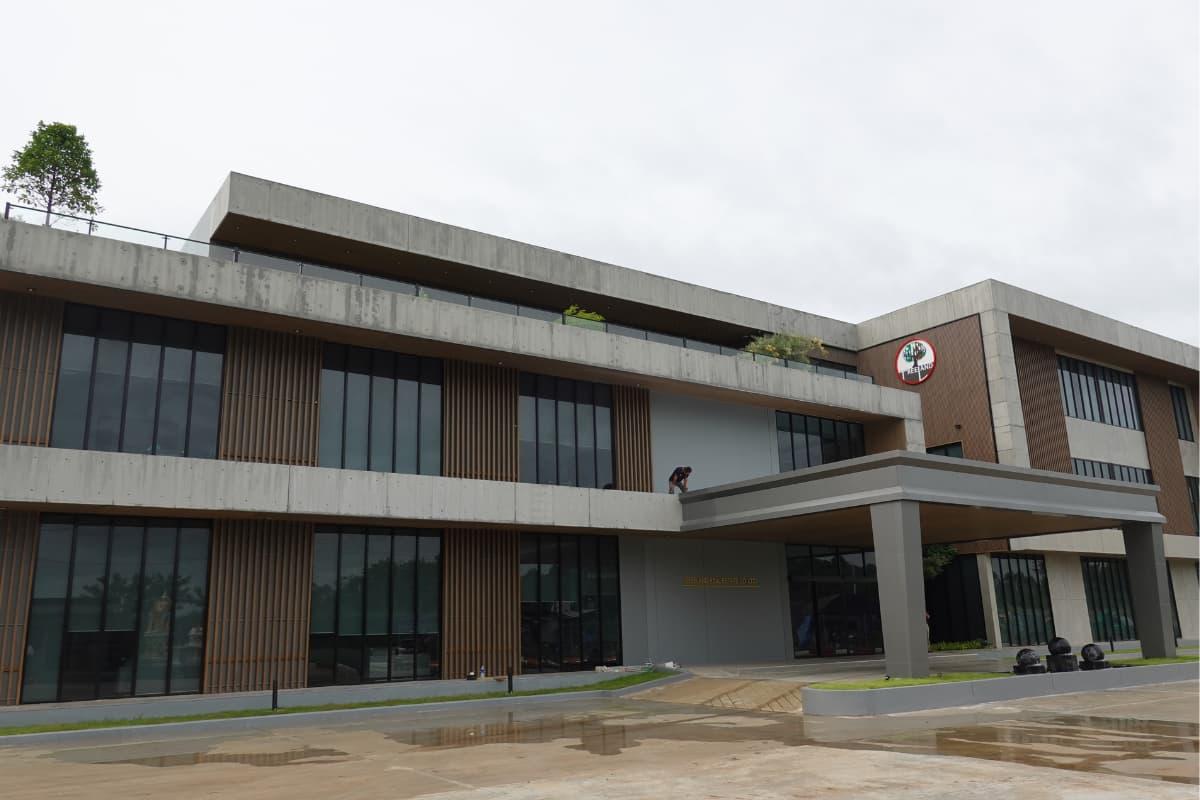 TREELAND Real Estate จากไต้หวัน เชี่ยวชาญด้านการก่อสร้างโรงงานในประเทศไทย ให้บริการ ครบวงจรแบบ One-Stop Service ตั้งแต่การออกแบบ การก่อสร้าง จนถึงการนำเข้าอุปกรณ์